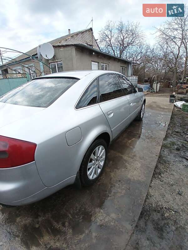 Седан Audi A6 2002 в Еланце