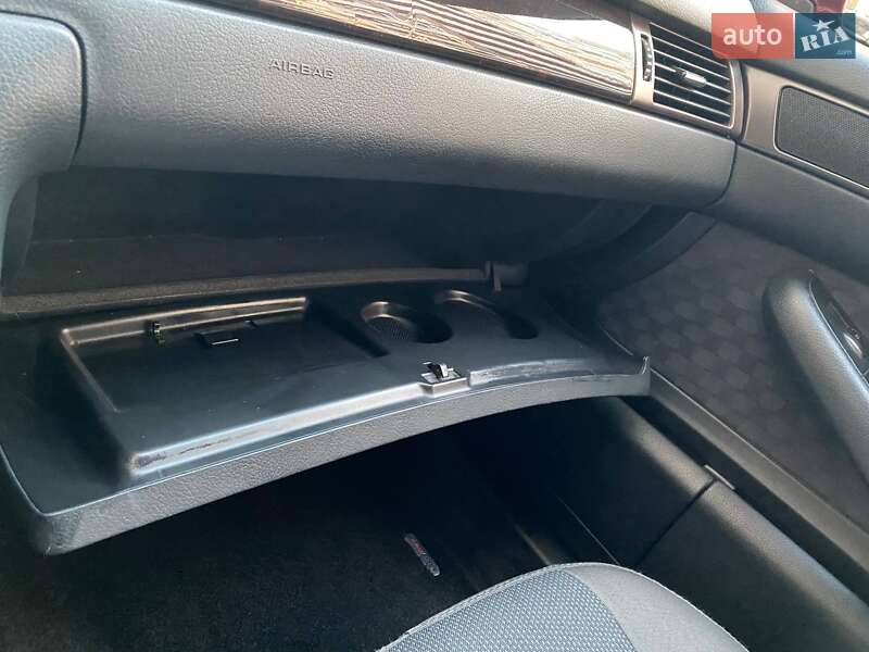 Седан Audi A6 1999 в Вишневому фото 25 Седан Audi A6 1999 в Вишневому