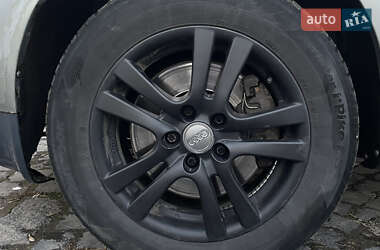 Седан Audi A6 2002 в 