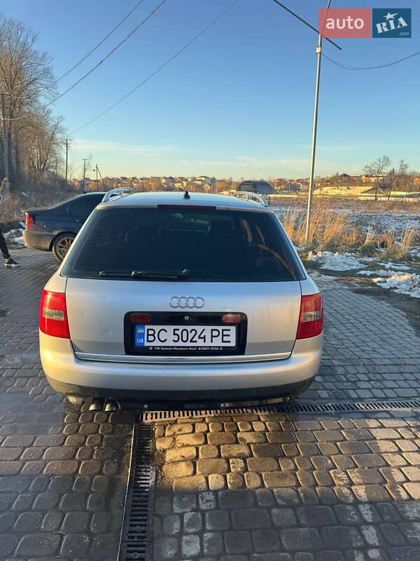 Универсал Audi A6 2002 в Мервичах