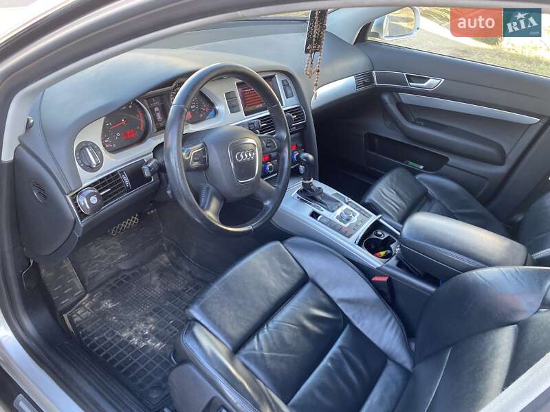 Седан Audi A6 2010 в Ужгороде