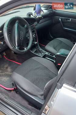 Седан Audi A6 1996 в 