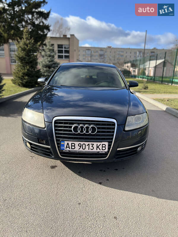 Седан Audi A6 2004 в Калиновке