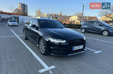 Седан Audi A6 2015 в Чернівцях