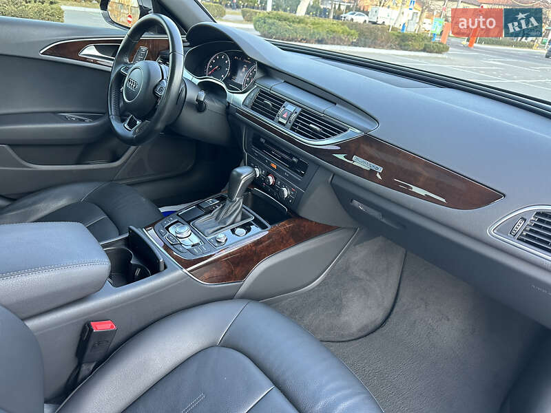 Седан Audi A6 2015 в Черновцах