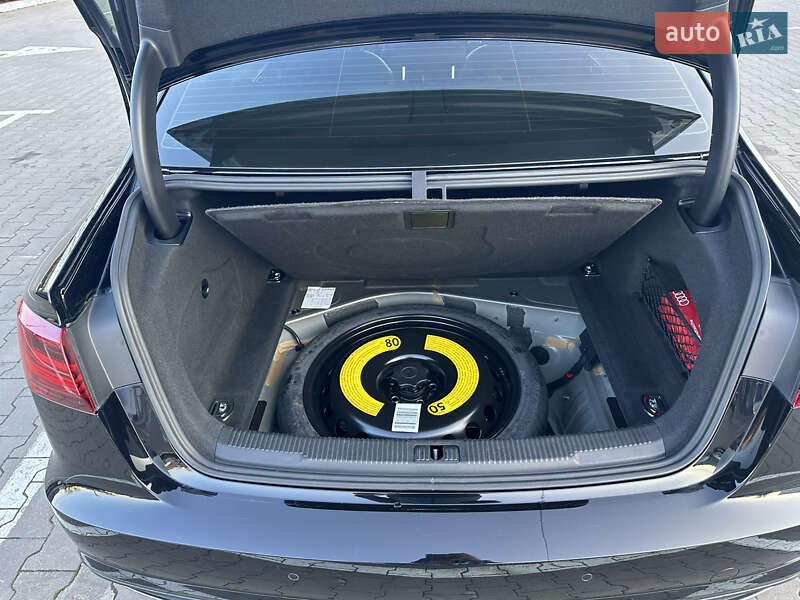 Седан Audi A6 2015 в Черновцах