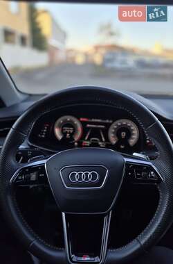 Универсал Audi A6 2019 в 