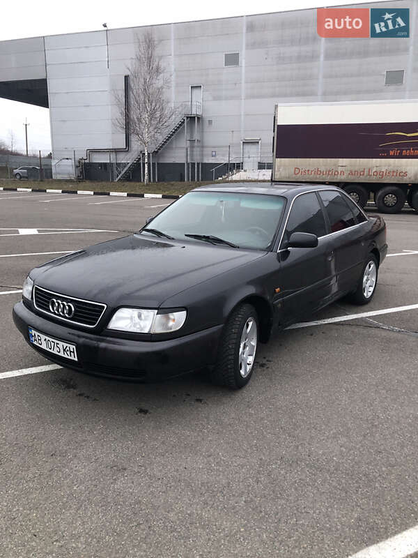 Седан Audi A6 1996 в Рівному