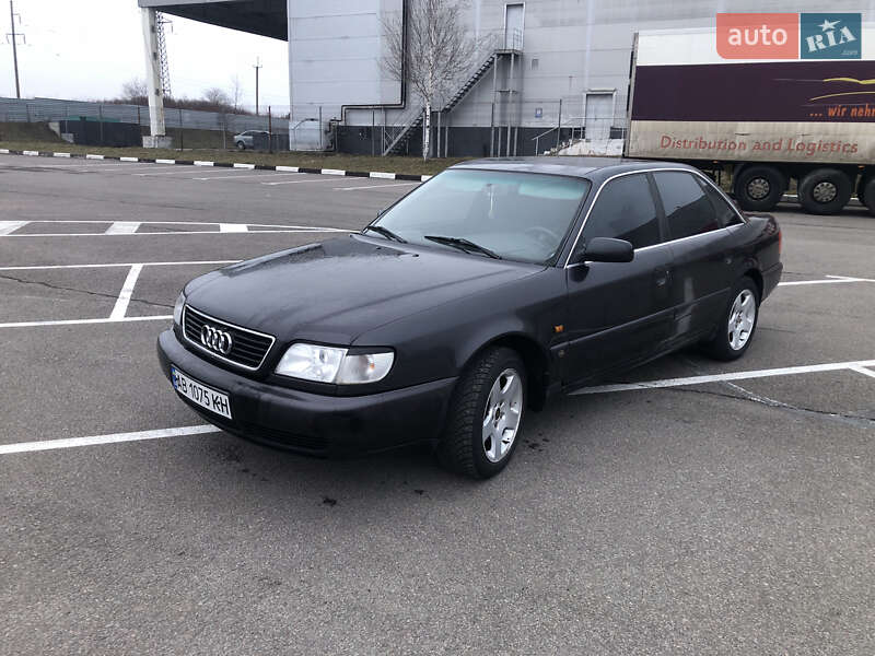 Седан Audi A6 1996 в Рівному