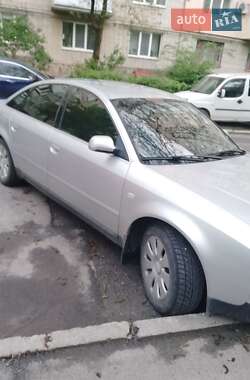Седан Audi A6 2000 в 