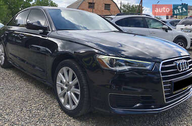 Седан Audi A6 2015 в 