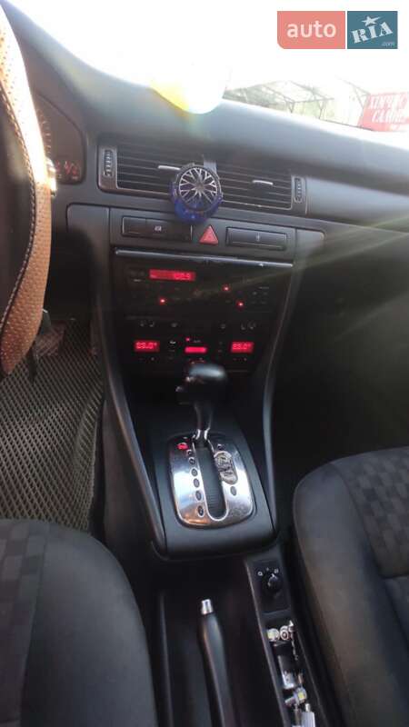 Седан Audi A6 1998 в Первомайске
