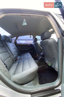 Седан Audi A6 1998 в 