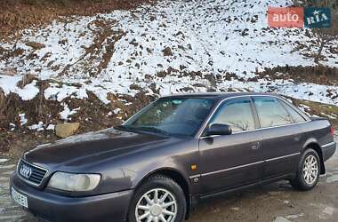 Седан Audi A6 1996 в Вижниці