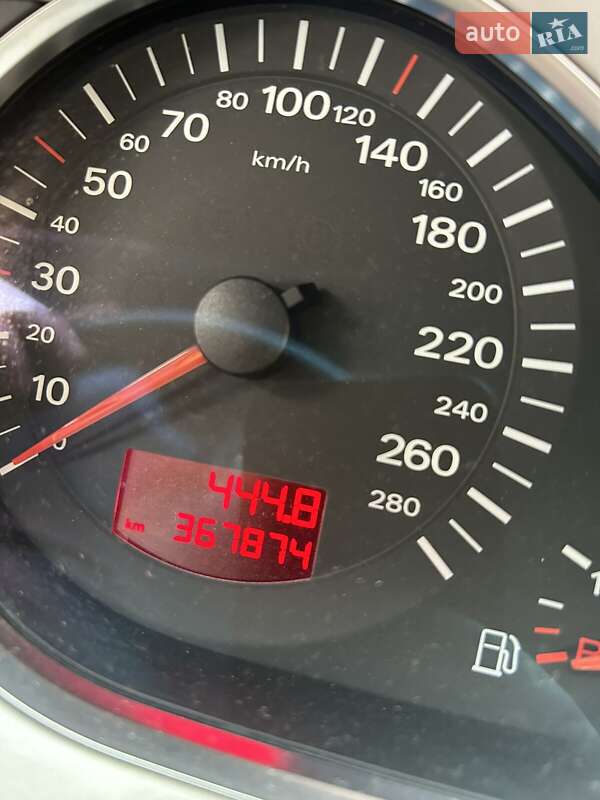 Седан Audi A6 2007 в Гребле