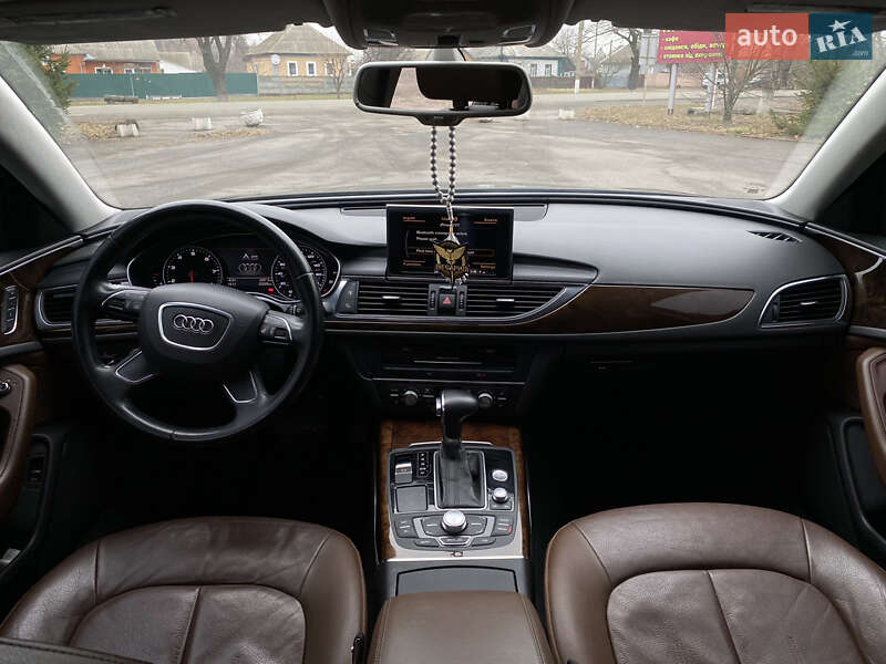 Седан Audi A6 2012 в Киеве
