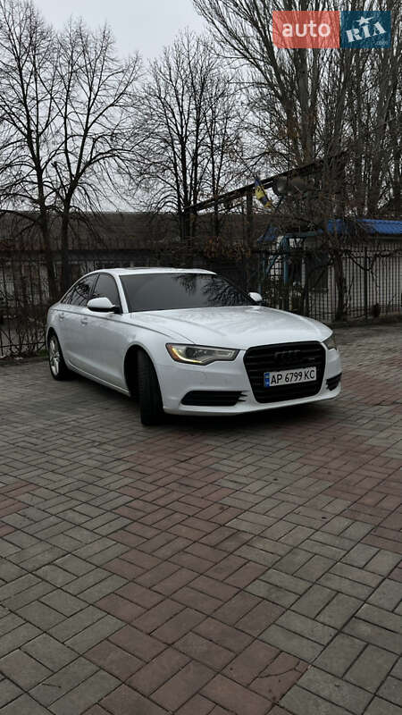 Седан Audi A6 2014 в Днепре