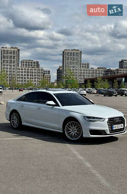Седан Audi A6 2015 в 
