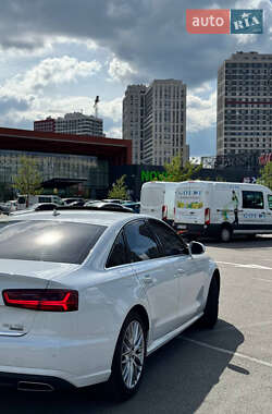 Седан Audi A6 2015 в 
