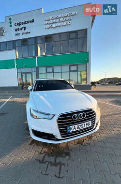 Седан Audi A6 2015 в 