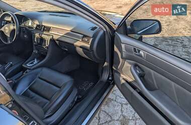 Универсал Audi A6 2002 в 