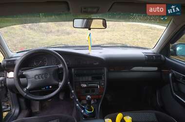 Седан Audi A6 1997 в 
