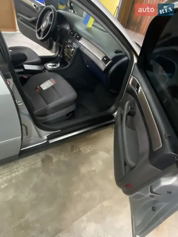 Седан Audi A6 1998 в 