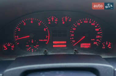 Универсал Audi A6 1999 в 