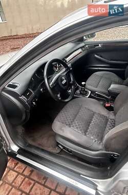 Универсал Audi A6 2000 в 
