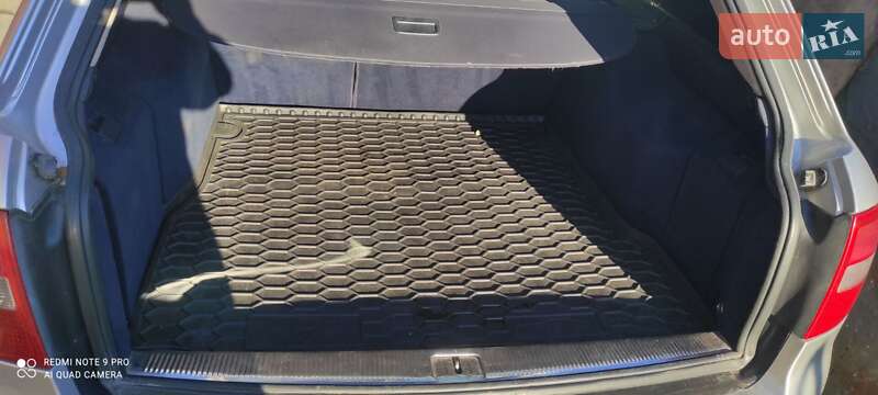 Универсал Audi A6 2000 в Киеве