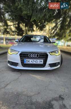 Седан Audi A6 2012 в 