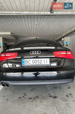 Седан Audi A6 2012 в 
