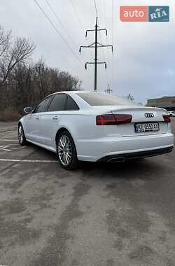 Седан Audi A6 2015 в 