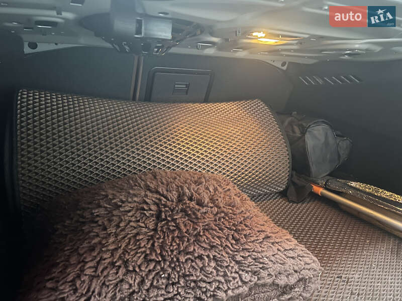 Седан Audi A6 2015 в Фастові