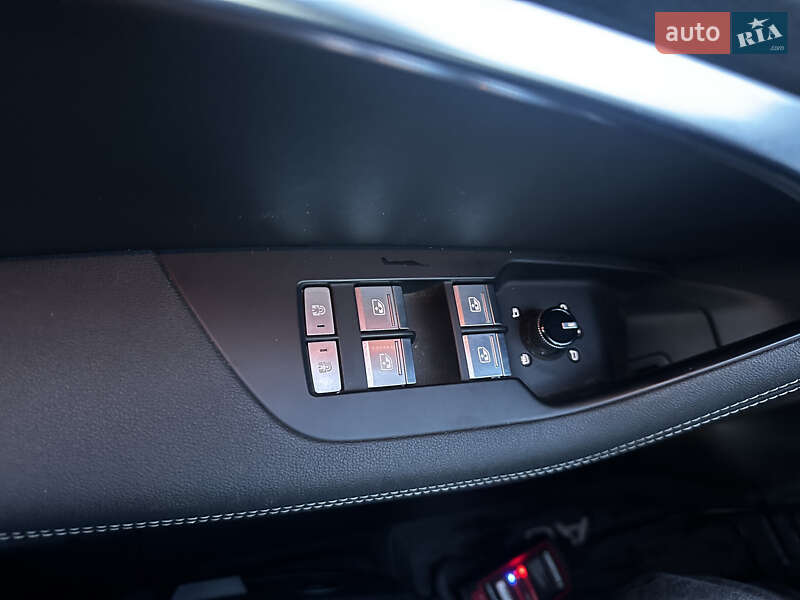 Седан Audi A6 2020 в Киеве