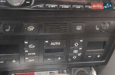 Универсал Audi A6 2001 в 