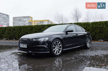 Седан Audi A6 2016 в 