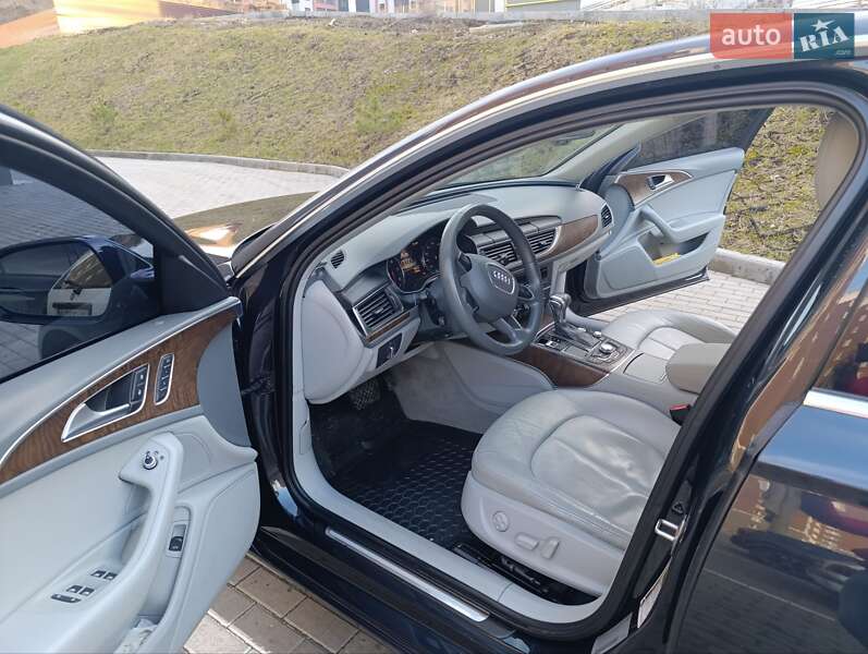 Седан Audi A6 2012 в Хмельницком