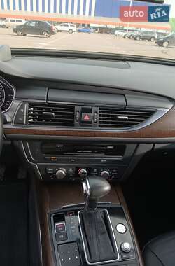 Седан Audi A6 2014 в 