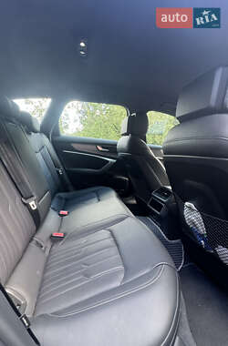 Универсал Audi A6 2018 в 