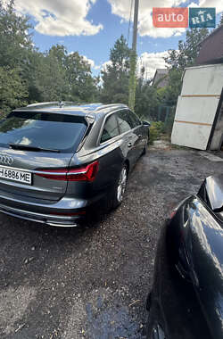 Универсал Audi A6 2018 в 