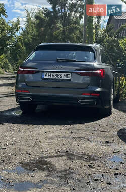 Универсал Audi A6 2018 в 