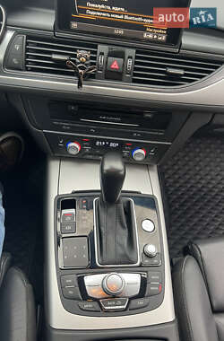 Седан Audi A6 2015 в 