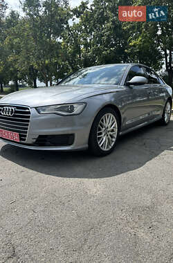 Седан Audi A6 2015 в 
