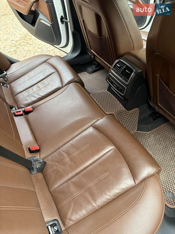Седан Audi A6 2013 в Львове