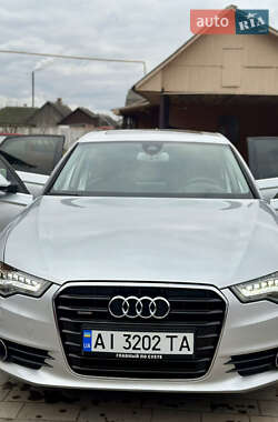 Седан Audi A6 2012 в Рокитному