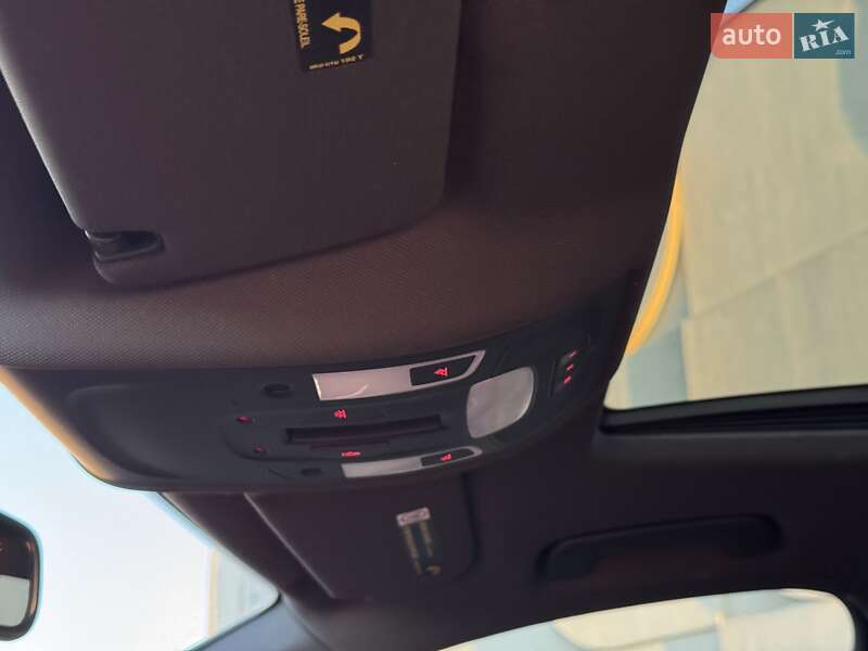 Седан Audi A6 2015 в Луцке