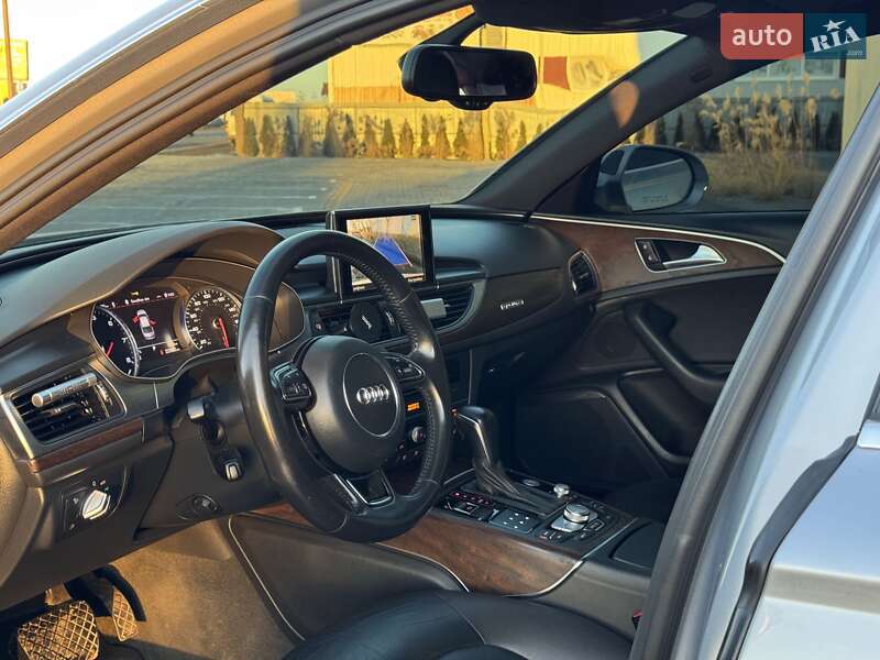 Седан Audi A6 2015 в Луцке
