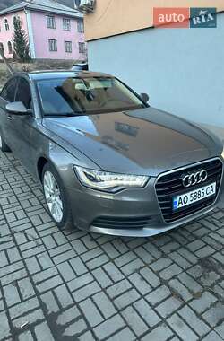 Седан Audi A6 2011 в Рахові