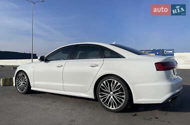 Седан Audi A6 2016 в 